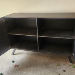 T v table