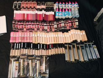 Makeup Bundle #2 ( Read Description, SELLING TOGETHER)