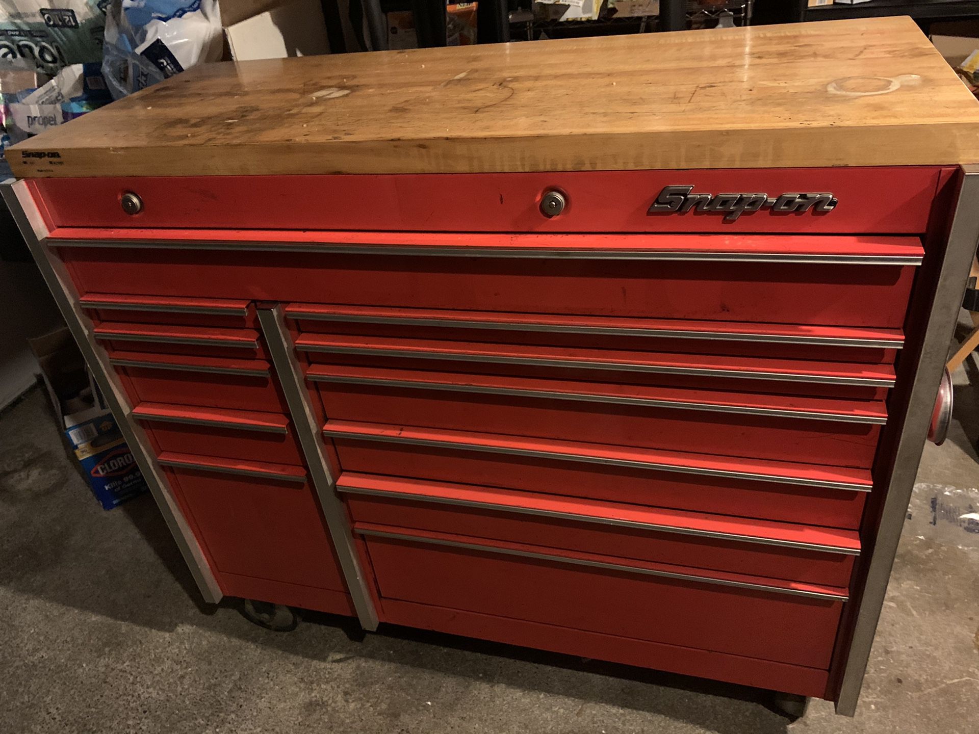 Snap On KR661 tool box with wood top