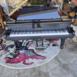 SHERMAN CLAY BABY GRAND PIANO FREE DELIVERY 