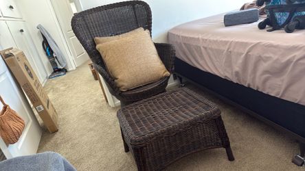Wicker chair with ottoman