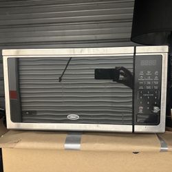 Small Microwave 