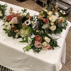 rose arrangement and bouquets 