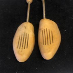 Vintage Shoe Trees Sz10/11