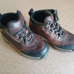 Toddler Timberland Hiking Boots Size 9