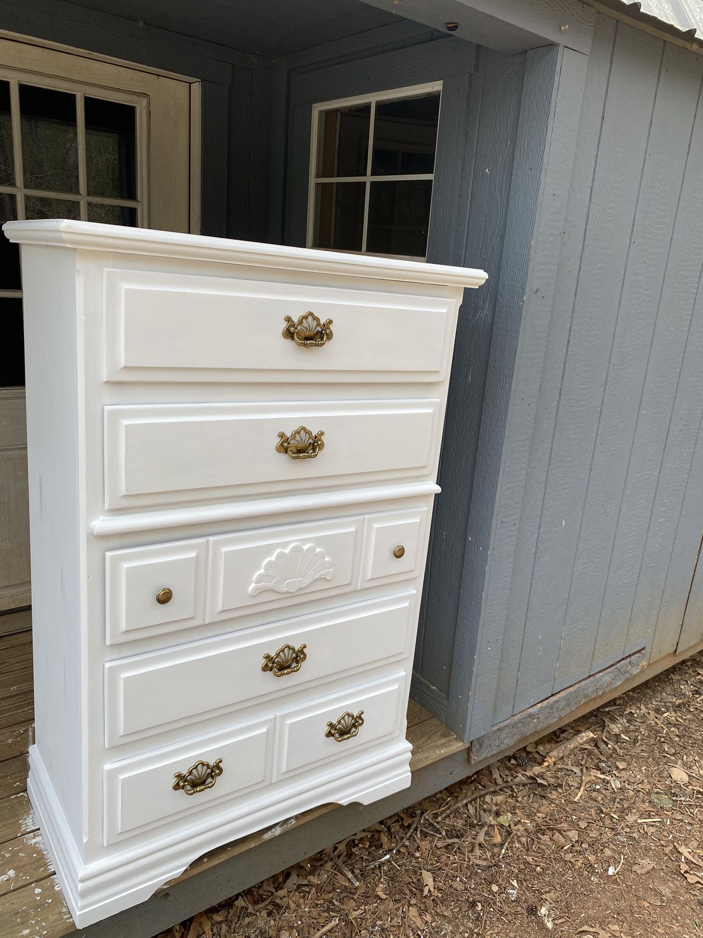 Super Nice Farmhouse Style Dresser 