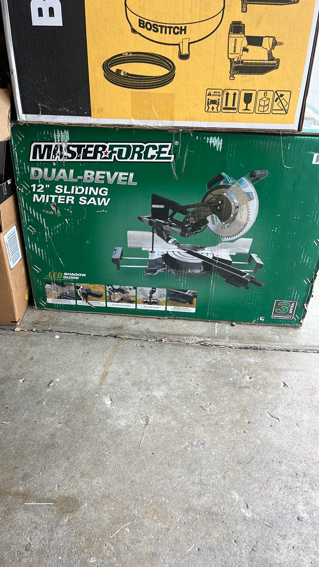 Dual-bevel 12” Sliding Miter Saw