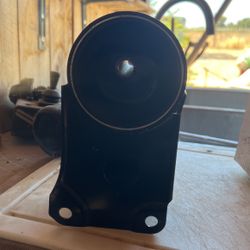 2001 Nissan Maxima Motor Mount 