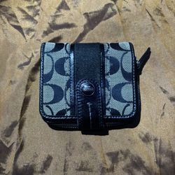 Coach wallet