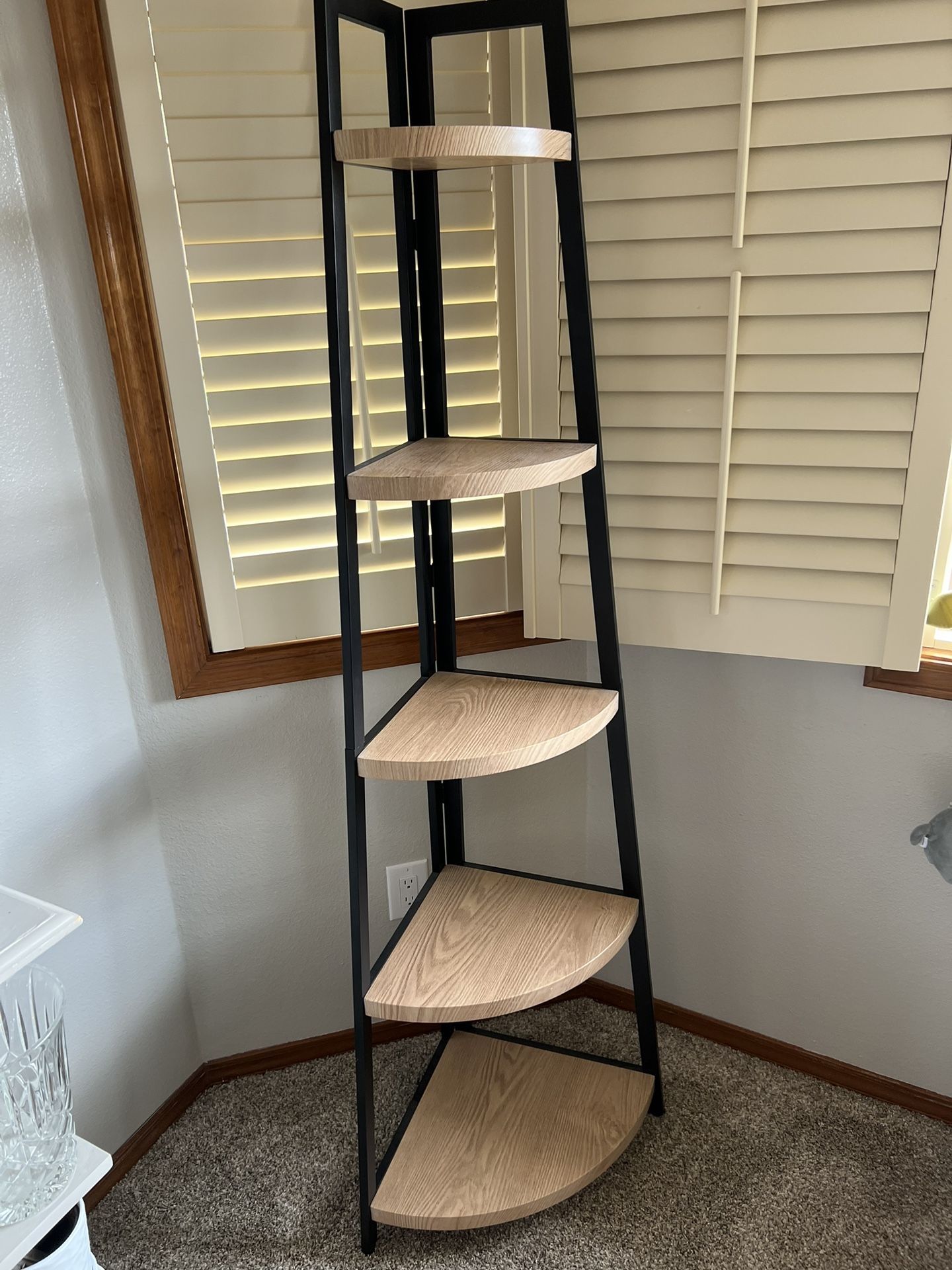 Metal Corner Shelf