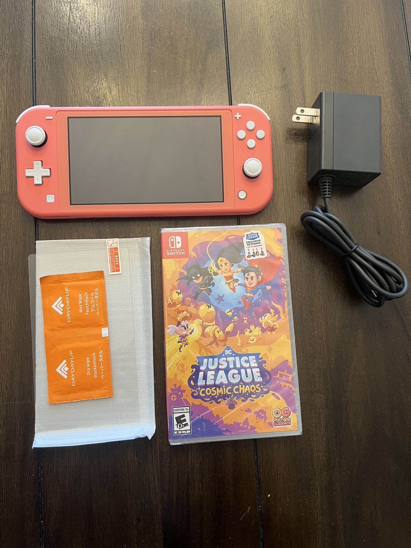 Switch Lite Coral W/new Game