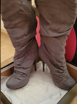 Women's size 8 Heels