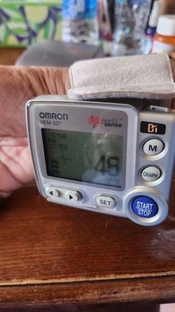 Wrist Blood Pressure Monitor