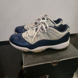 Air Jordan Retro 11 Low "Georgetown"