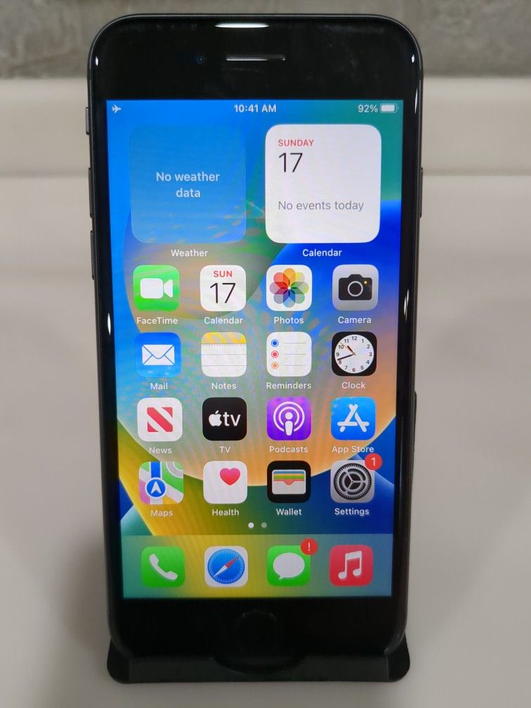 iPhone 8 64GB Unlocked Excellent Condition T-Mobile ATT MetroPCS Verizon