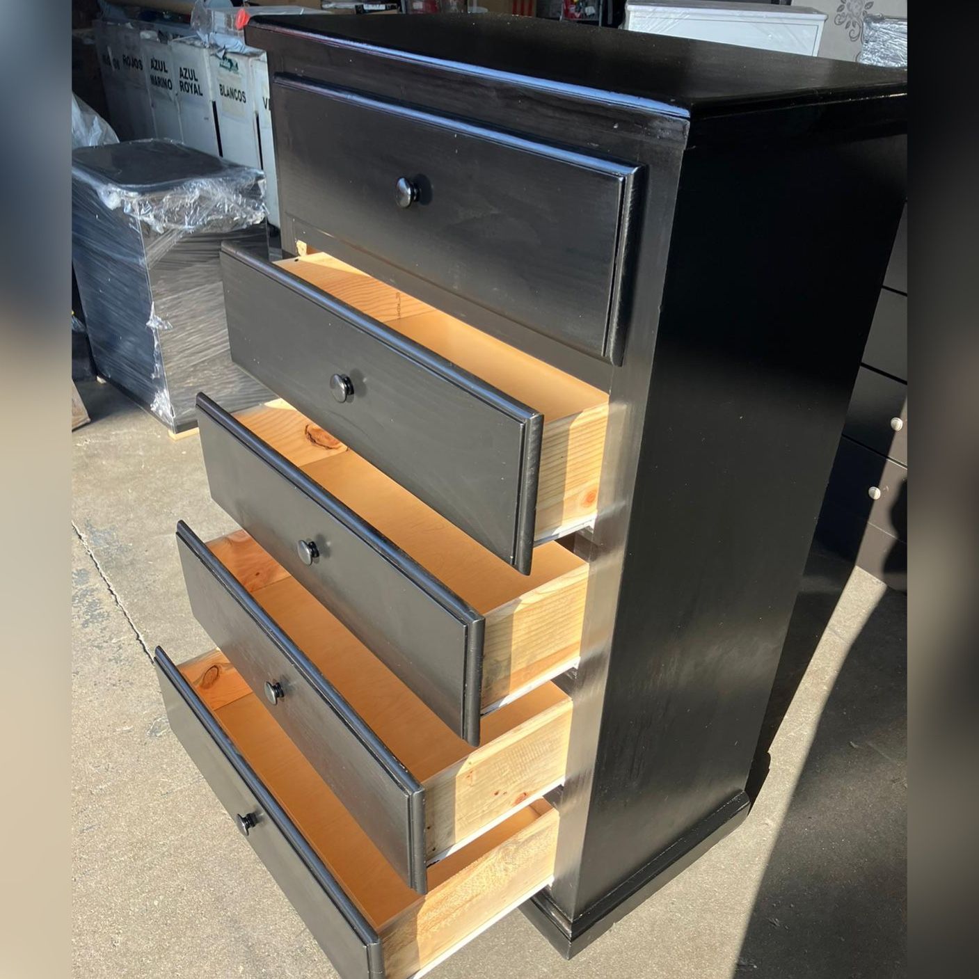 Dresser