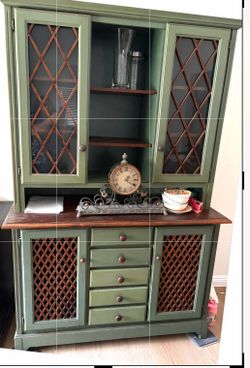 DIY CHINA CABINET