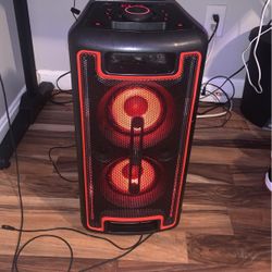 Black Web Party Speaker 