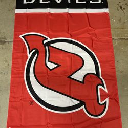 New Jersey Devils Twam Flag (3’x5’) - Great condition!