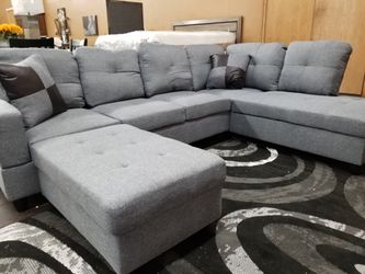 Sectional and Ottoman SALE Only $499! 🔥