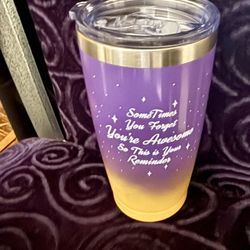 Tumbler with Inspirational Quote ~ Perfect👌🏻 to remind someone they’re special! 💘