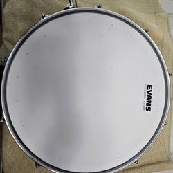 Pearl MCX-1455S/C Masters Maple MCX Piano Black Lacquer 5.5x14 Snare Drum THE PEARL STAND SOLD  