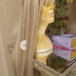 24" Long Platinum Ombre Wig Synthetic New 
