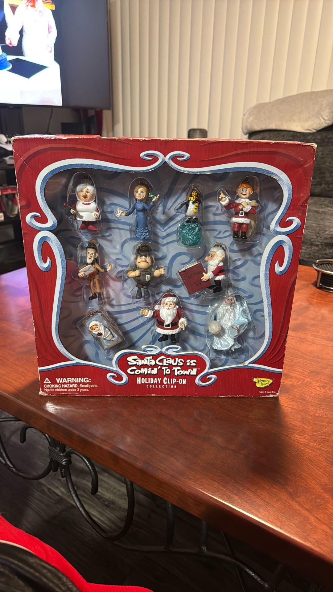 Santa Claus Is Coming to Town Holiday Clip on Collection Memory Lane 2004