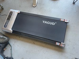 Smaller size treadmill, great condition with remote.