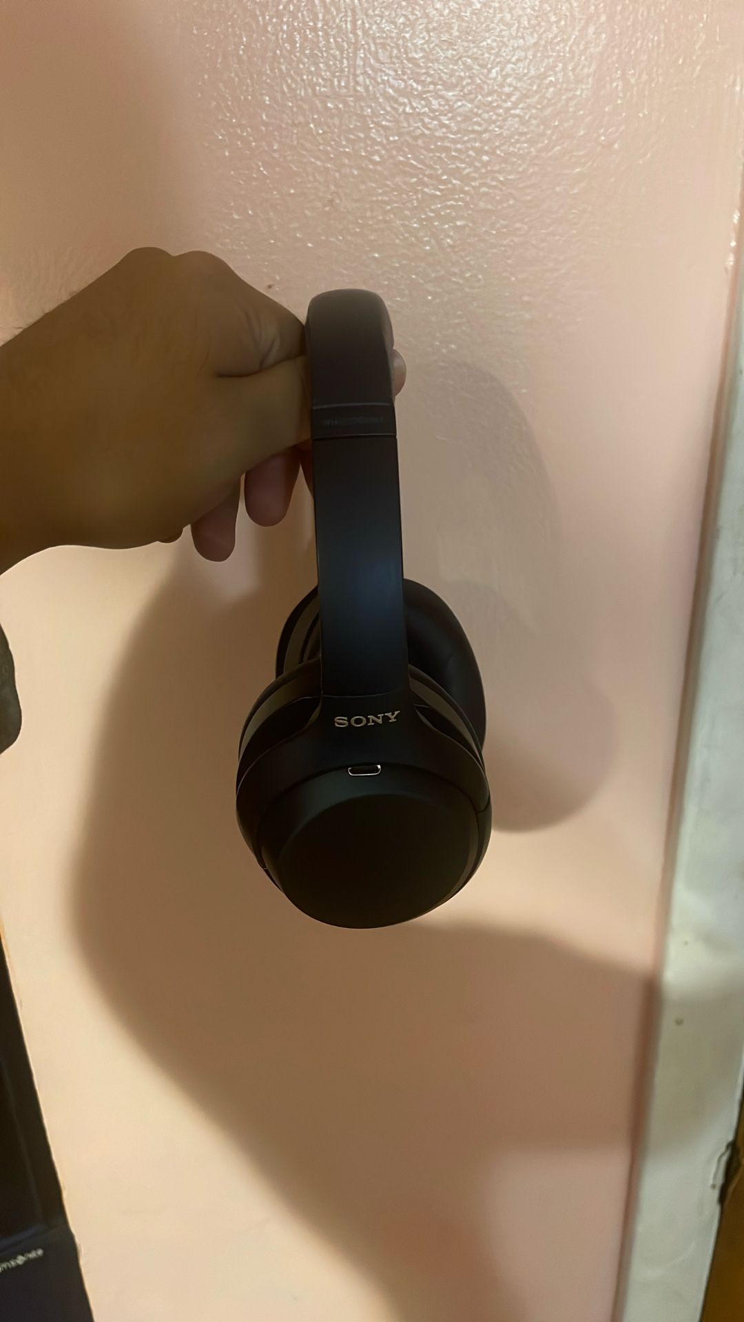 Sony - WH1000XM4 Wireless Noise-Cancelling Over-the-Ear Headphones - Midnight Blue