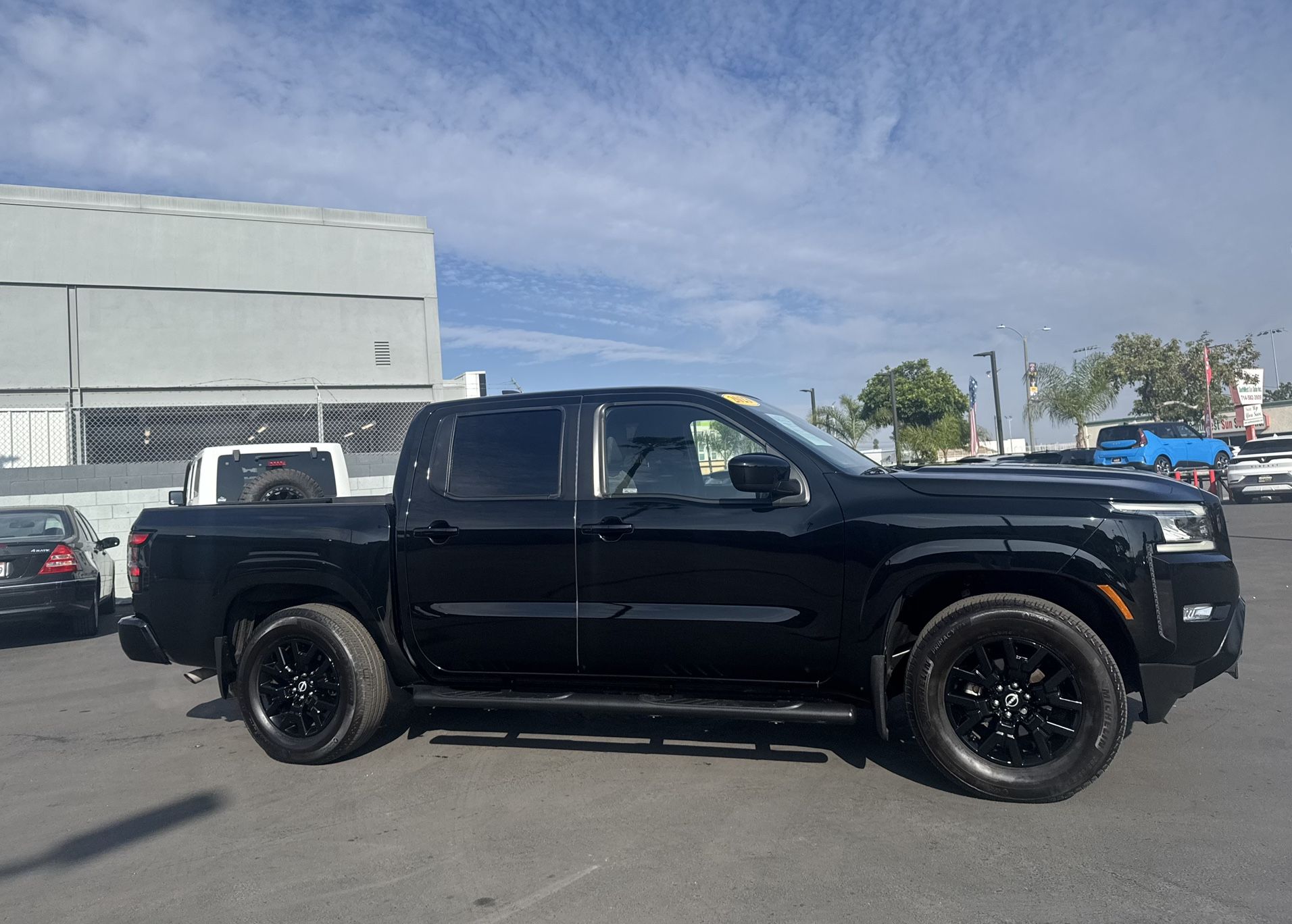 2023 Nissan Frontier