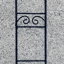 2 Brand New Unique Plate Iron Holder $10