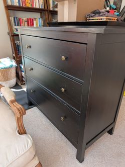 Dark brown Ikea 3 drawer dresser