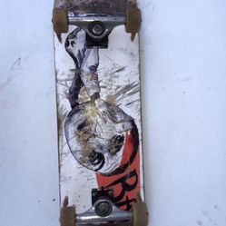 Baker Skateboards Zorilla Melted 8.38” Rowan Zorilla Pro Model, Independent Trucks  And Spitfire Wheels  50$ Obo