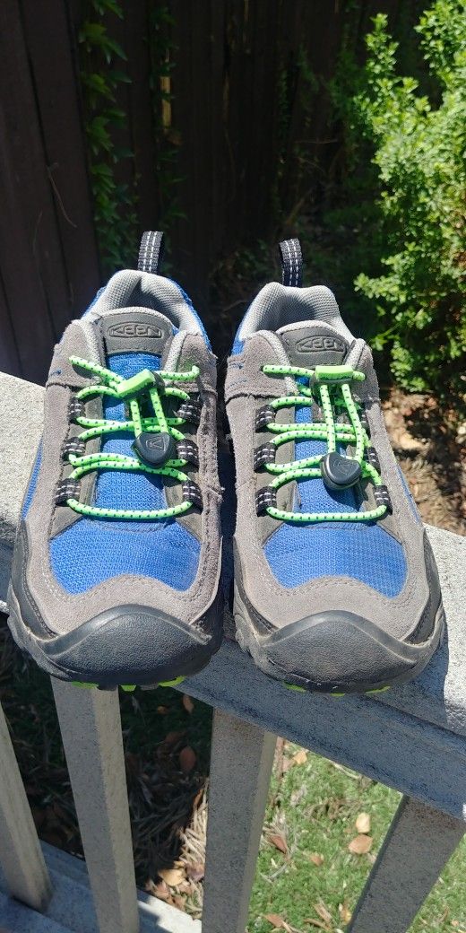 Keen Gray Green Blue Black Hiking Shoes