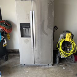 Double Door Stainless Steel Refrigerator