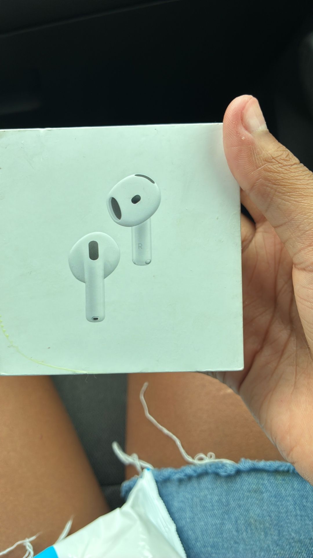 AirPods