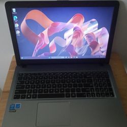 Asus X540LA-SI30205P 15.6-Inch Flagship Premium Laptop (Intel Core i3-5020U 2.2GHz Processor, 4GB DDR3,500GB SSD, Windows 11 Silver