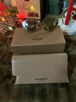 BURBERRY SUNGLASSES NEW