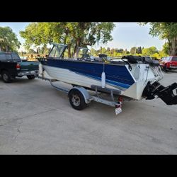1993 Fisher Boat
