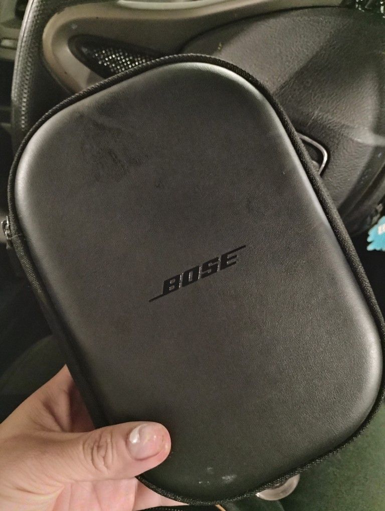 Bose Ultra Quiet Comfort 35