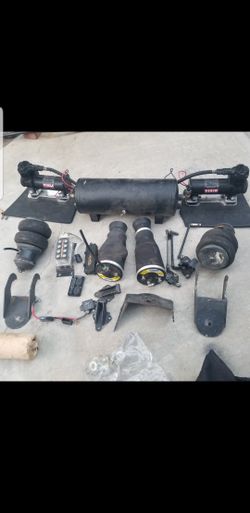 Air Ride Set Up $1,200 Everything You See