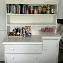 Dresser  Bookshelf 