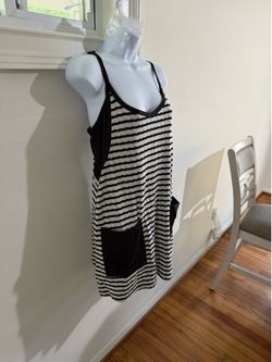 Box of clothing 3/3
