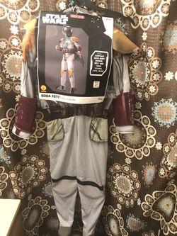 New Star Wars Boba Fett Boys Costume Size Medium 8-10 includes accessories