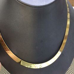 10k Gold Flat  Herringbone Necklace 20” Inch Long 9mm Wide Available In Stock ..