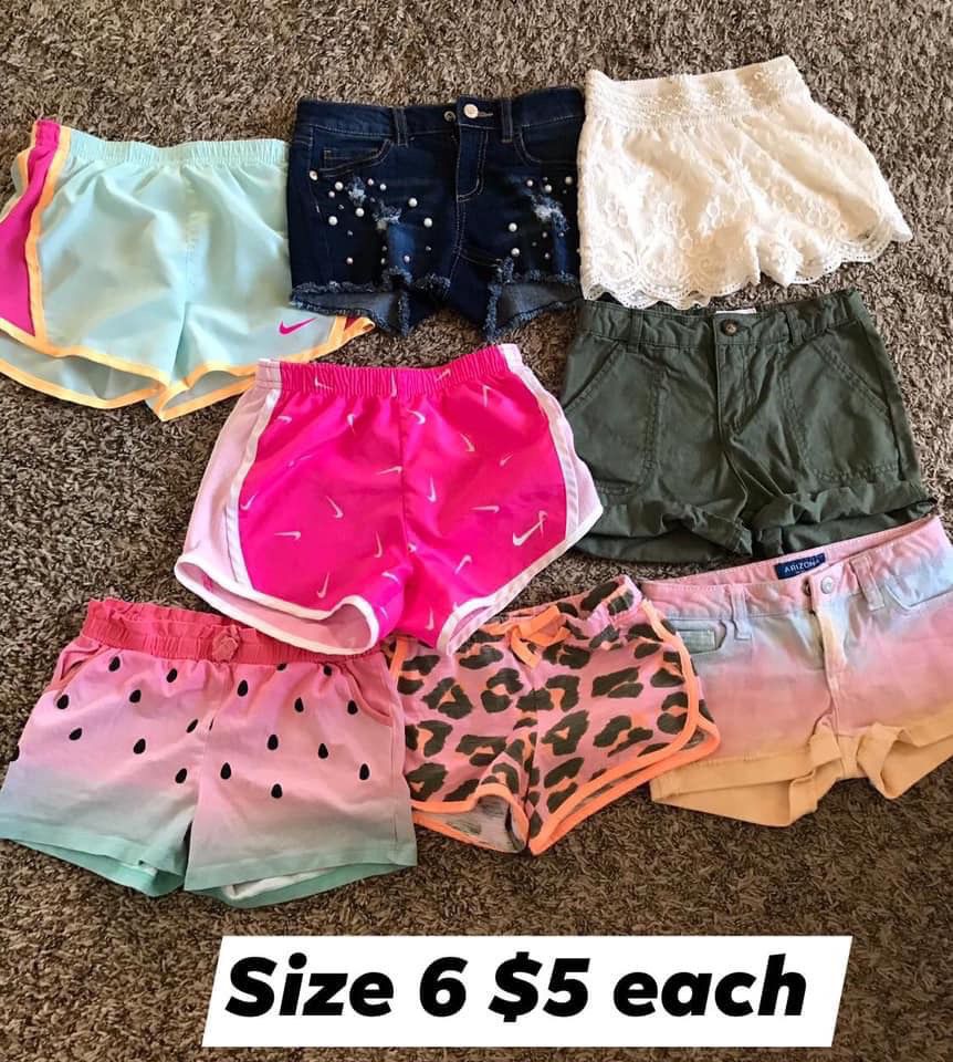 Used kids clothes. Size and price on picture. Serious buyers only please