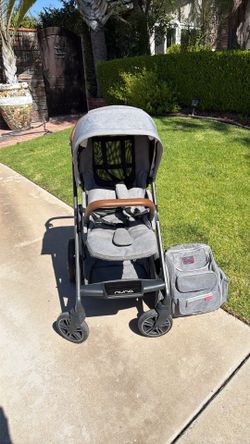 NUNA  MIXX Stroller with Leather Handles