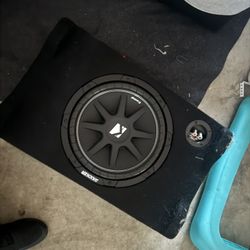 Jcpower Amp And 10 Inch Kicker Subwoofer 