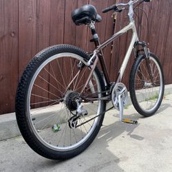 Diamondback 21 Speed Tirez 26